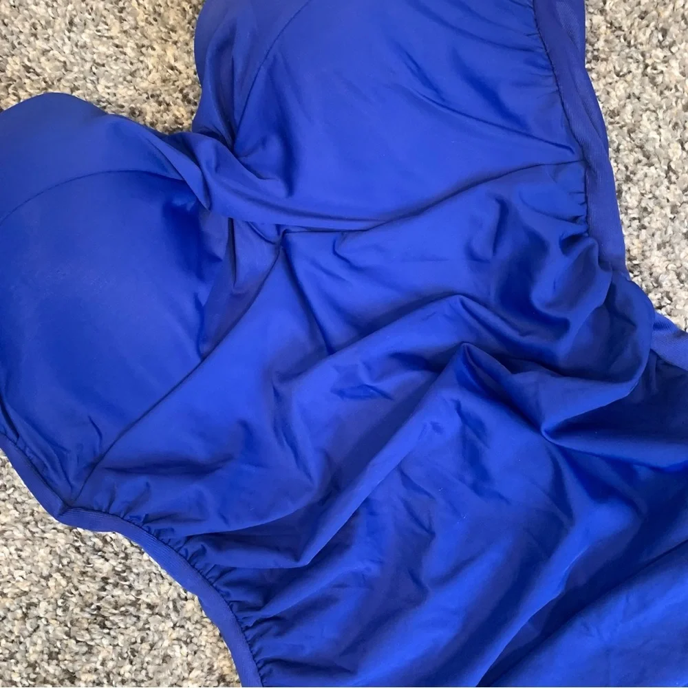 Miraclesuit Madrid One Piece Swimsuit - Picture 6 of 15